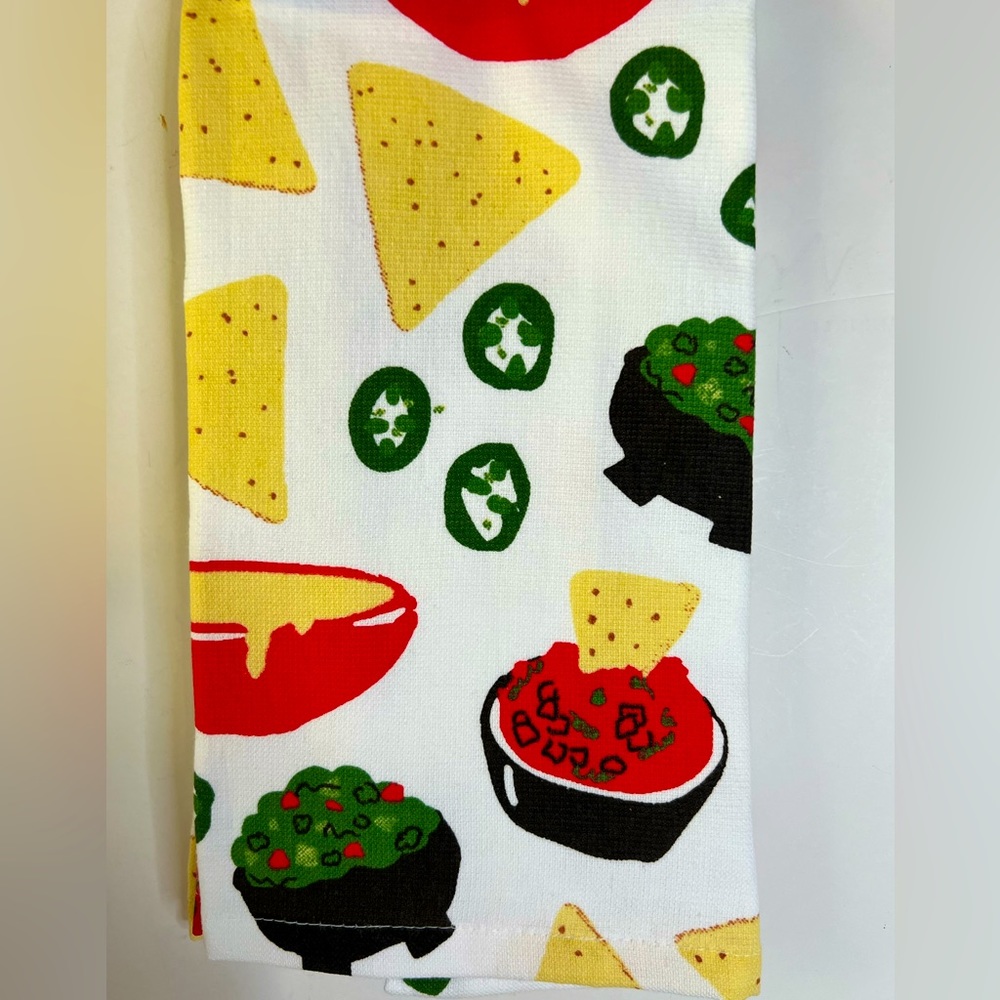Set of 2 Mexican Appetizers Kitchen Towels Queso Salsa Guacamole Nacho Chips